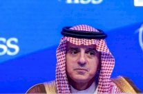 الجبير: الملك سلمان وولي العهد خط أحمر