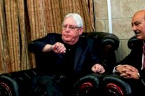 غريفيث يستعد لزيارة مدينة الحديدة اليمنية للدعوة لتهدئة