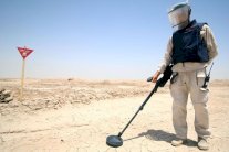 بريطانيا تواصل تطهير العراق من المتفجرات