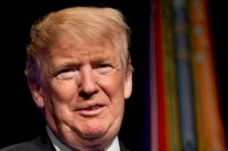 ترمب يلغي رحلة الوفد الأميركي الى دافوس بسبب الإغلاق الحكومي