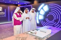 الشيخ محمد بن راشد يطلق مشاريع ضخمة للبنية التحتية في دبي