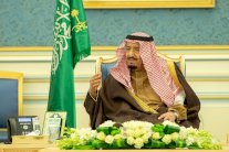 العاهل السعودي يشيد بالجهود الرقابية ومكافحة الفساد