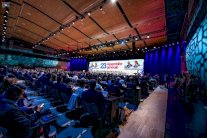 السعودية تفتح أبوابها للسياح من أنحاء العالم