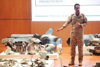 تدمير زورق مفخخ أطلقه الحوثيون من الحديدة