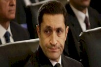 علاء مبارك يسخر من المتظاهرات اللبنانيات!