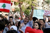 البنك الدولي يحذر من تدهور الاقتصاد اللبناني