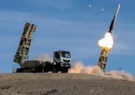 إيران تطلق مناورات