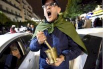 الحراك الشعبي الجزائري يدخل شهره العاشر