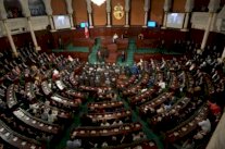 مسار تشكيل حكومة متعثر في تونس واقتصاد ينتظر حلولًا