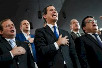 غوايدو يدعو إلى احتجاجات ضد مادورو