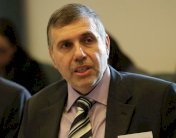 محمد توفيق علاوي... رئيس حكومة جديد مُحمّل بإرث ثقيل