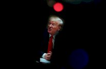 ترمب: عدم الإعلان عن فائز بعد في الانتخابات التمهيدية للديموقراطيين في أيوا كارثة