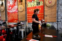 الهلع من كورونا يخلي الأحياء الصينية حول العالم من روادها