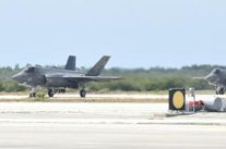 السجن لثلاثة صينيين في الولايات المتحدة لتصويرهم قاعدة عسكرية