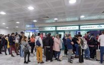 وصول أولى الرحلات التجارية إلى تونس بعد توقف لثلاثة أشهر