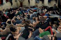 العراق يعلن إصابة عشرات السجناء بفيروس كورونا