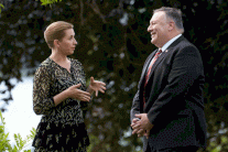 بعد عام على عرض شراء غرينلاند: بومبيو في الدنمارك