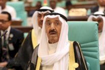 أمير الكويت يتوجه إلى أميركا في رحلة علاجية