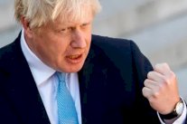 جونسون متحفظ بشأن إعادة فرض الحجر الصحي