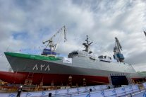 السعودية تعوم أول كورفيت من 