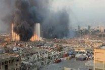  السيستاني يدعو لتقديم العون الى لبنان بكل السبل المتاحة