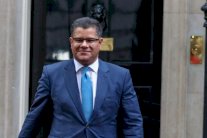 بريطانيا تدعو لاقتصاد عالمي صديق للبيئة