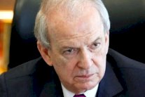 النائب مروان حمادة يستقيل من البرلمان اللبناني