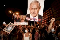 مظاهرات إسرائيلية حاشدة تطالب نتنياهو بالاستقالة