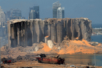 باب المستودع .. سِرّ كارثة بيروت