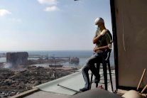 أكثر من ستين مفقوداً جراء انفجار بيروت