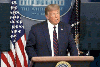 ترمب: انفجار بيروت ناتج عن