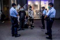 هونغ كونغ تعلق اتفاقيتي تسليم المطلوبين مع فرنسا وألمانيا