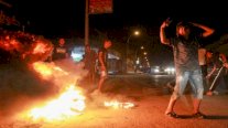 متظاهرون يضرمون النار بمقر الحكومة شرق ليبيا