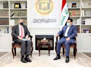 سفيرواشنطن في بغداد : نتطلع لعلاقات عراقية إيرانية طبيعية