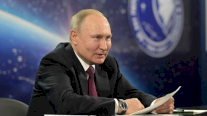 بوتين يلقي خطابه السنوي في أوج أزمة حول نافالني ومع الغرب