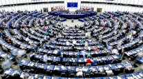 البرلمان الأوروبي يتهم المغرب باستعمال المهاجرين القصّر 