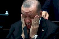 إردوغان يحيي الذكرى الخامسة للانقلاب الفاشل مع استمرار القمع في تركيا