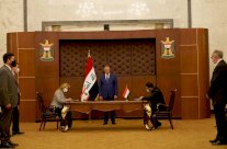 العراق يوقع اتفاقا مع لبنان لبيع مليون طن من زيت الوقود