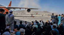 إجلاء 16 ألف شخص من كابول خلال الساعات الـ24 الأخيرة