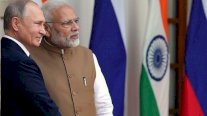 بوتين بحث مع مودي في 