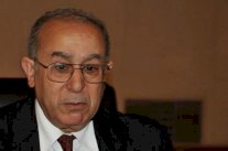 الجزائر تتحفظ على البيان الختامي لإجتماع عمان