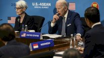 الولايات المتحدة تؤكد لقادة آسيان التزامها بالمنطقة 