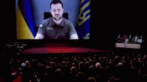 زيلينسكي يُلقي كلمة عبر الفيديو في افتتاح مهرجان كان السينمائي