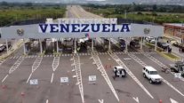 إعادة فتح آخر مركز حدودي مغلق بين فنزويلا وكولومبيا