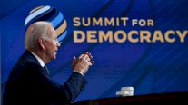 بايدن: العالم يتّجه نحو مزيد من الديموقراطية