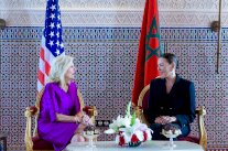 قرينة الرئيس الاميركي تزور مدرسة