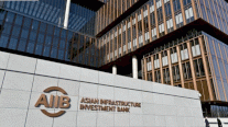 مسؤول سابق يتهم البنك الآسيوي للاستثمار بأنّه