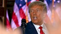 ترامب يدافع عن إساءة تعامله مع الوثائق السرية 