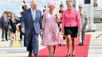 الملك تشارلز الثالث يبدأ زيارة دولة الى فرنسا