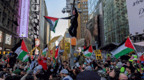 الآلاف يتظاهرون في نيويورك رفضًا لـ